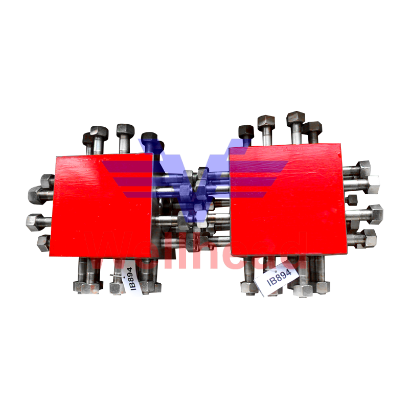 Шипованный крест